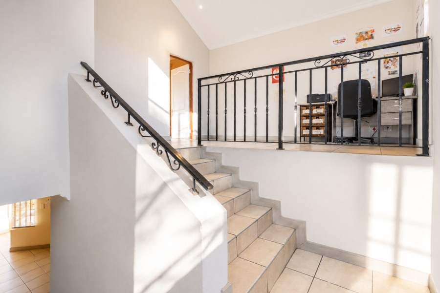 3 Bedroom Property for Sale in Landsmeer Residential Estate North West
